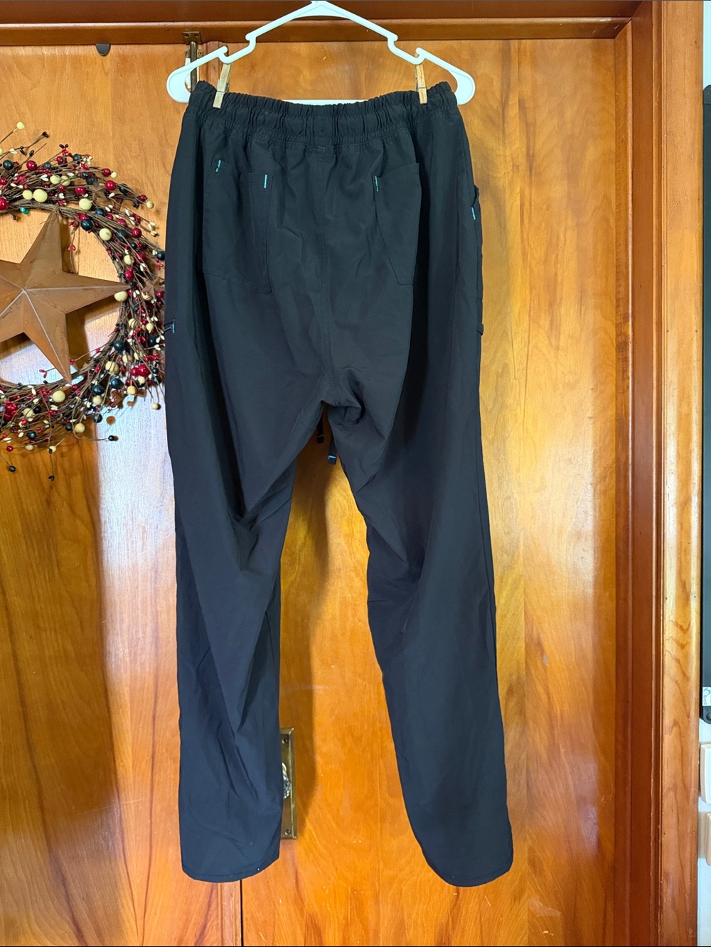 Black scrub pants - Picture 2 of 2
